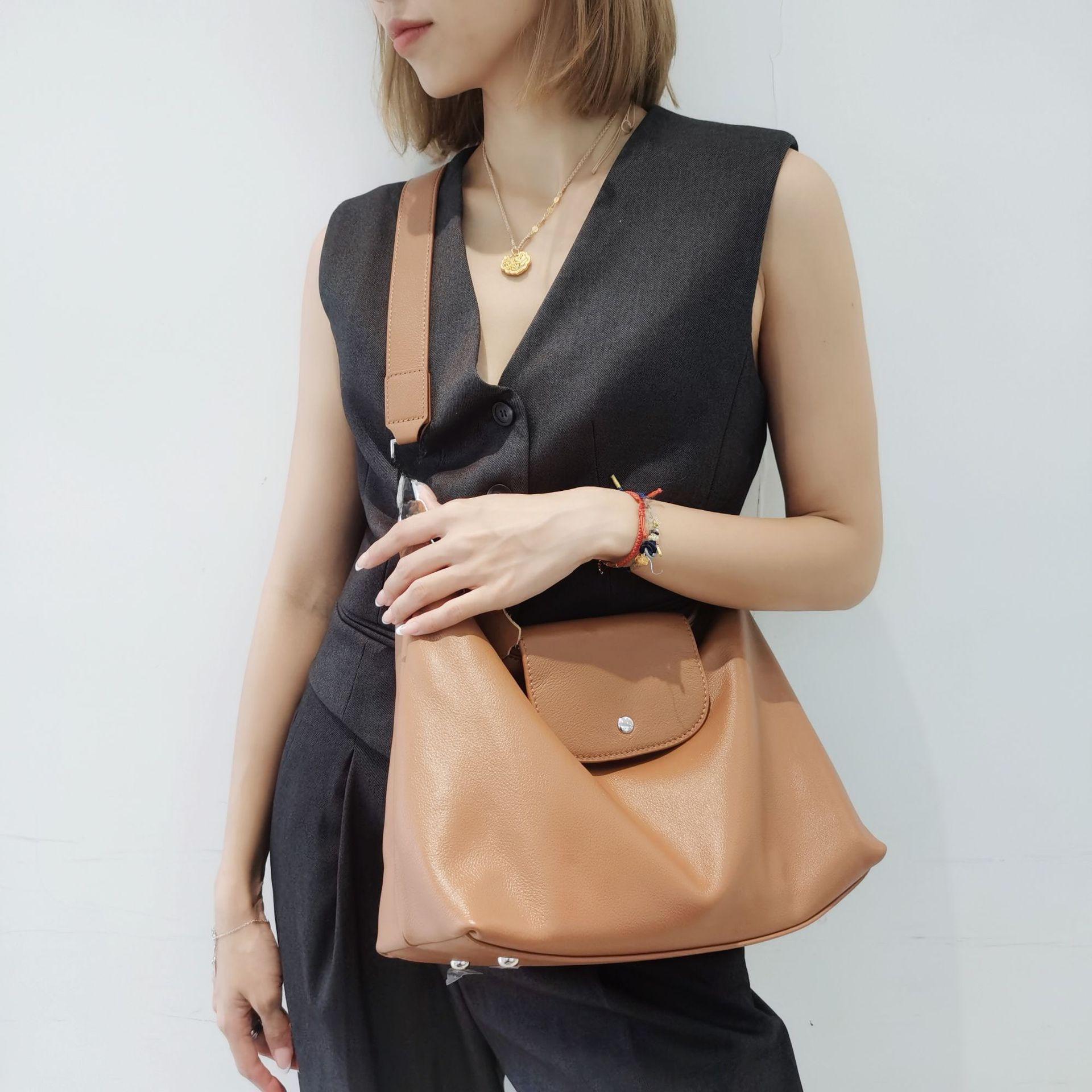 

Стильная высококачественная кожаная сумка через плечо: Европейская и американская модная женская сумка большой вместимости коричневый