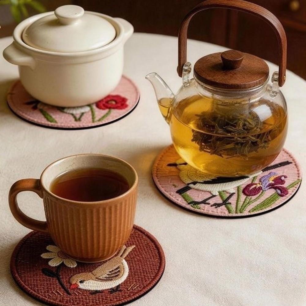 Flower and Bird Print Pot Holder Anti Slip Dining Table Protector Dining Table