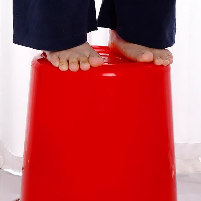Kūnpài Thickened Red Portable Plastic Bucket