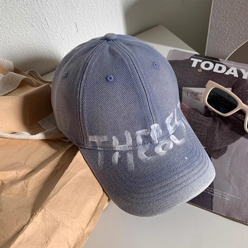 Letter Gray Baseball Cap for Women, Wide Brim, Large Face, Duckbill Cap, Large Head Circumference Hat