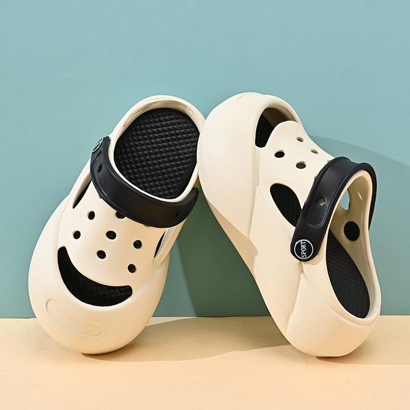 

Мультяшные клоги для детей, летние нескользящие пляжные сандалии для мальчиков, легкая обувь из материала ЭВА, дышащая Black White,35