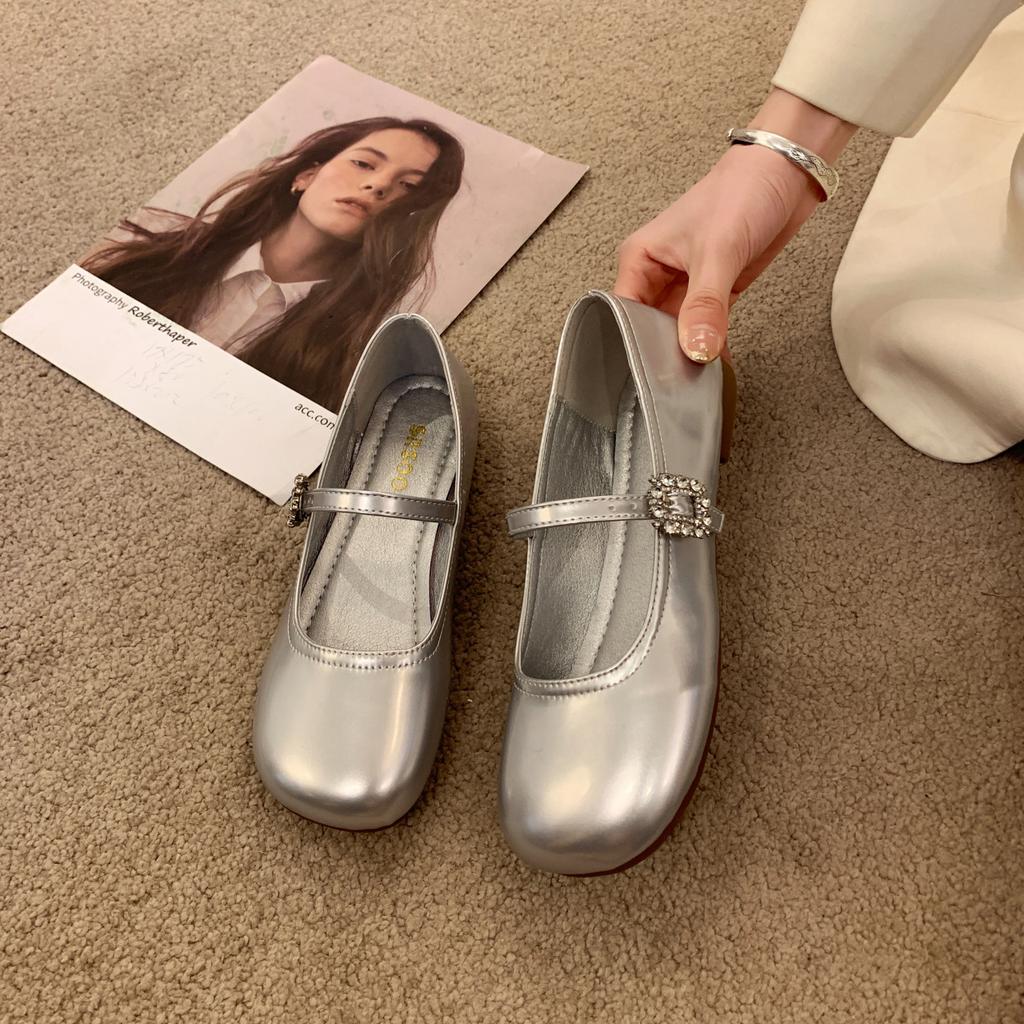 Fan Jieya round head Mary Jane flat single shoes women's spring and summer new models with skirts Japanese small leather shoes