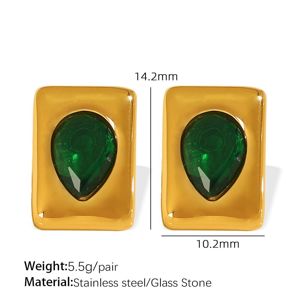 Light Luxury Temperament Emerald Retro Titanium Steel Gold-Plated Color-Preserving Necklace Female Design Sense Collarbone Chain