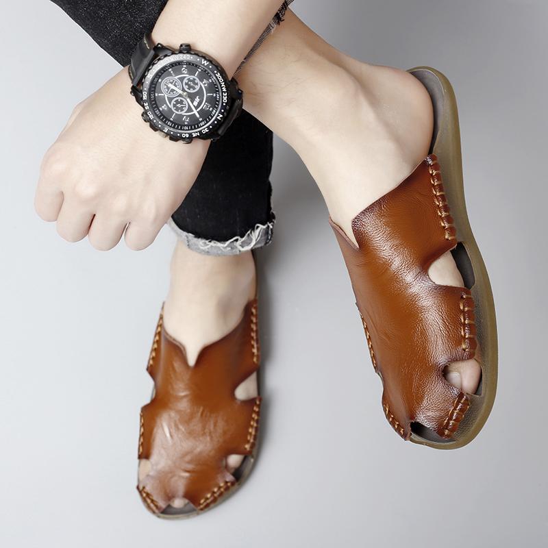 Fashion Men's Outdoor Non-Slip Slippers New Light Leather Sandals Summer Men Shoes Retro Roman Breathable Men Slippers Walking Footwear