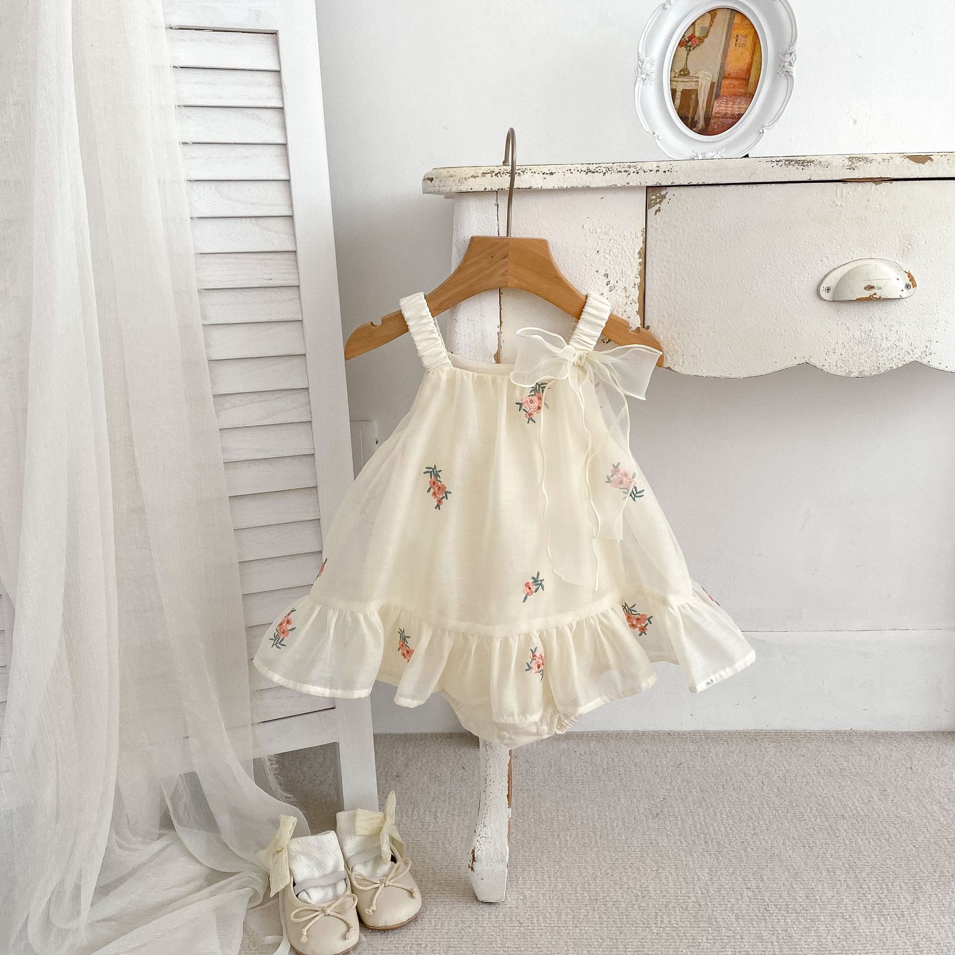 Baby Girl Summer Sleeveless Romper with Embroidery Princess Tutu Dress for 1st Birthday 66