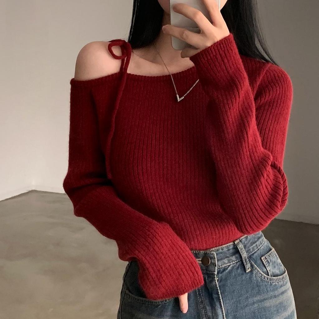 Korean Chic Design Off-Shoulder Red Slim Fit Long-Sleeve Sweater for Adults