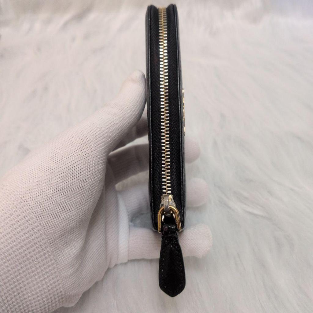Good conditionPRADA Prada Saffiano coin case coin purse key case