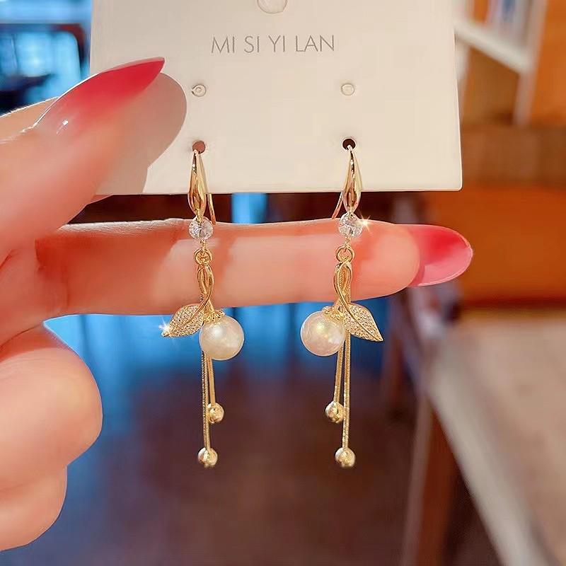 Red Matte Pearl Rhinestone Leaf Dangle Earrings - French Retro Long Tassel Design for Women