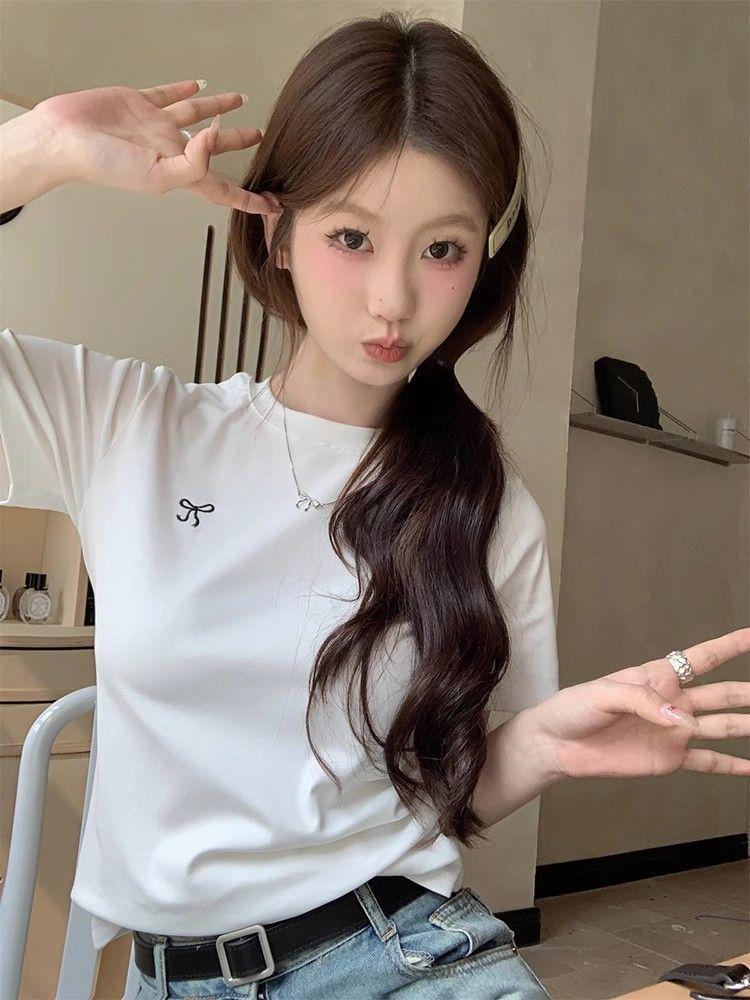 Women's 2025 Korean Style Bowknot Embroidered Slim Fit T-Shirt, Short Sleeve, Round Neck