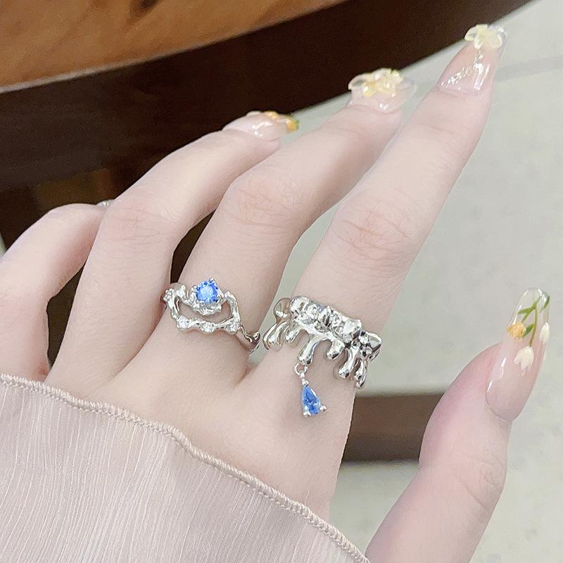 Original Design Niche Cold Wind Blue Zircon High Sense Irregular Folds Personality Open Ring Female