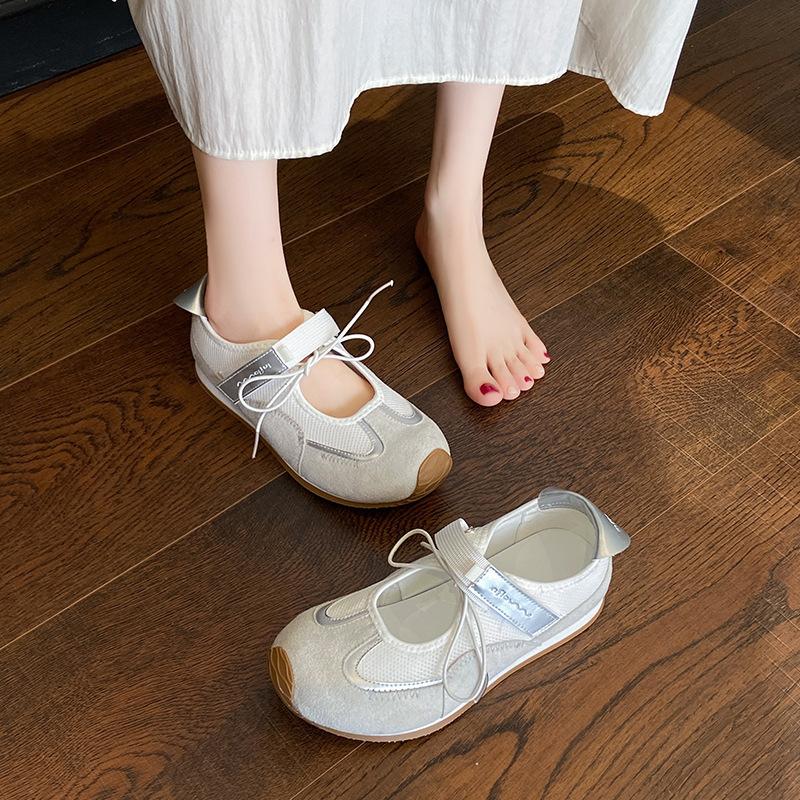2025 Summer New Soft Leather Flat Bottom Hollow Strap Velcro Retro Versatile Mary Jane Shoes Ballet Shoes Women