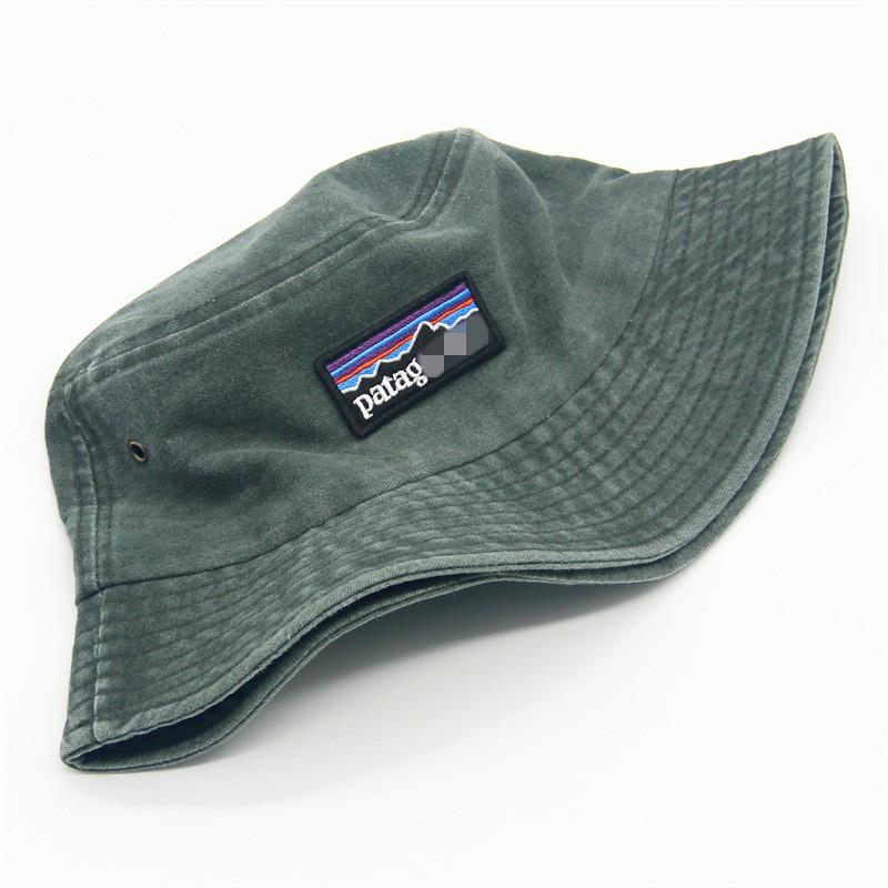 Bavlněný klobouk typu bucket hat s vyšívanými písmeny pro ochranu před sluncem a pro volný čas