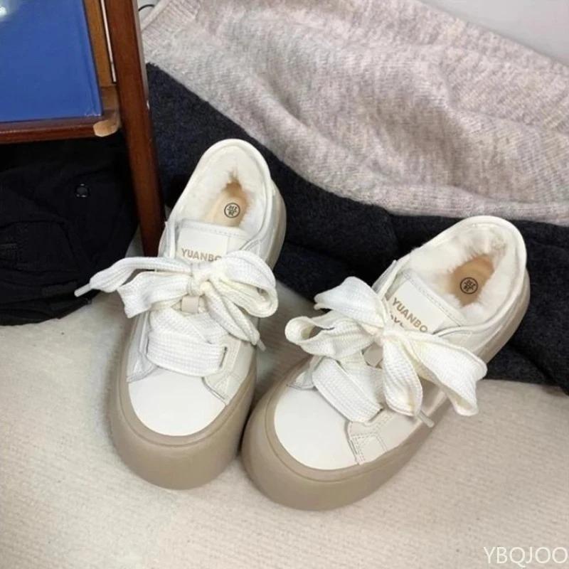 Thick soled high head bread shoes for winter female students providing warmth comfort simple comfortable white shoes
