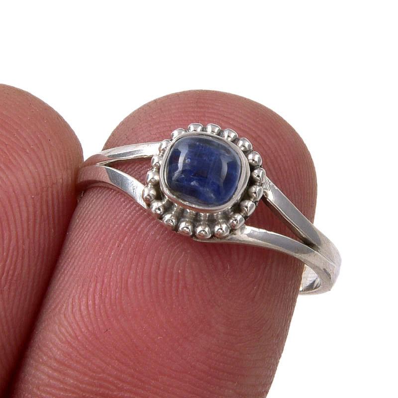 

Natural Kyanite Gemstone Handmade 925 Sterling Silver Jewelry Ring Size 7 W6n82