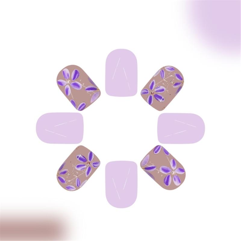 24 Stück Kurze Quadratische Falsche Nägel mit Blumendesigns Glänzend Vollabdeckung Acrylnagel Winter Künstlicher Nagel Maniküre