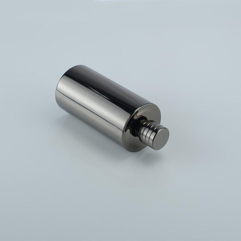 Gold Electroplated Black Hip Flask: 304 Stainless Steel, Cylindrical Baijiu Bottle, 1-2 Jin Maotai Style.