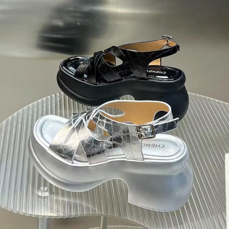 2025 Letní Univerzální Dámské Sandály Průhledné Podpatky Výprodej Dámské Obuvi Zvyšující Výšku Dívčí Nové Módní Dřeváky Skandály Nazouváky
