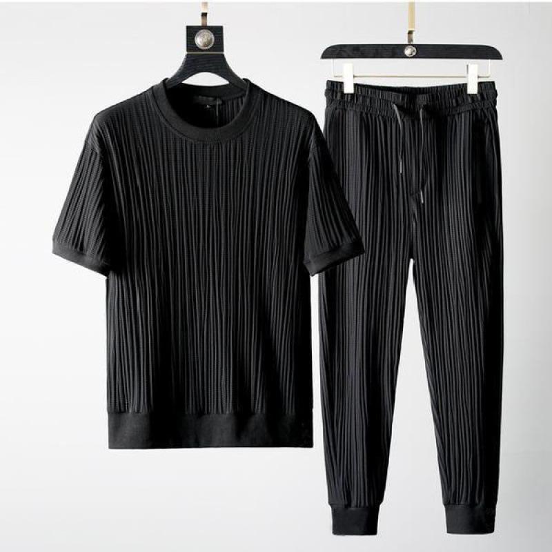 Men's Summer Stretch Casual Set Short-Sleeve T-Shirt + Cropped Pants Comfortable and Silky Sports Two-Piece Set