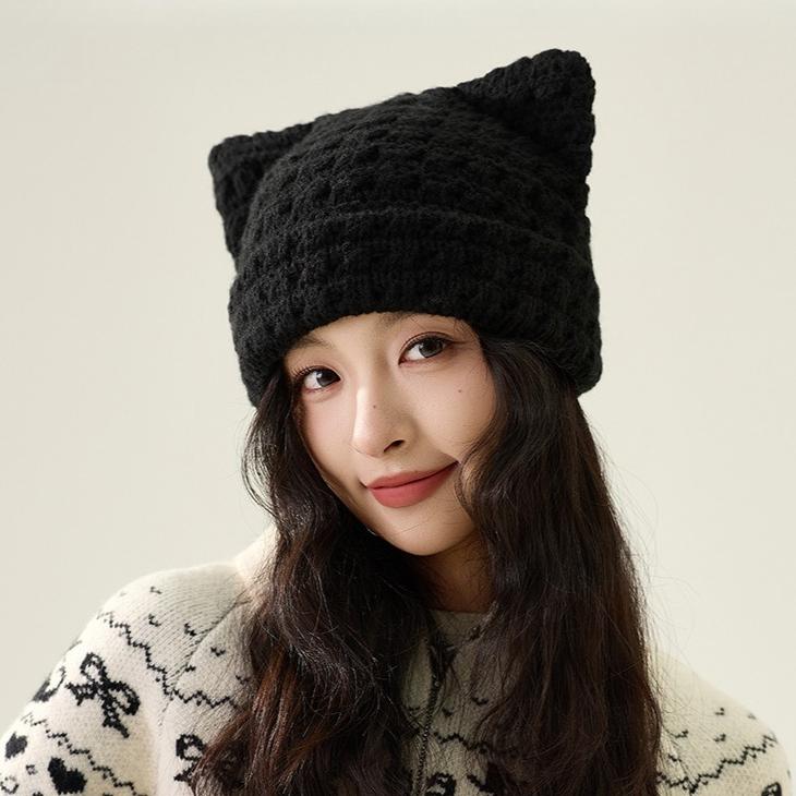 Cute Cat Ear Knit Hats Autumn & Winter Warm Protect Ear Women's Hats