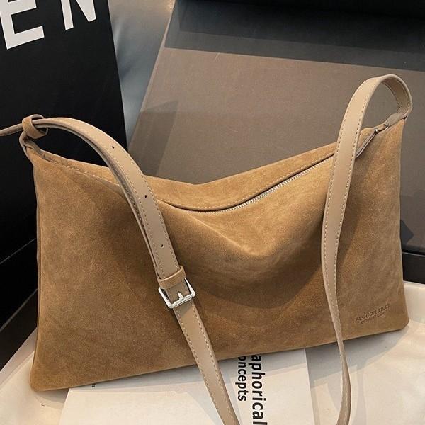Retro Frosted Suede Pillow Bag for Women, New Autumn and Winter Single Shoulder Armpit Bag, Simple and Large Capacity Commuting Bag