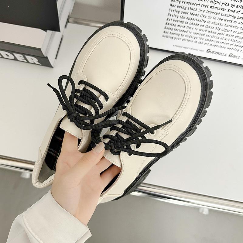 

2025 summer new black versatile platform casual shoes women s retro British style fashion lace-up single shoes jk college 39 бежевий
