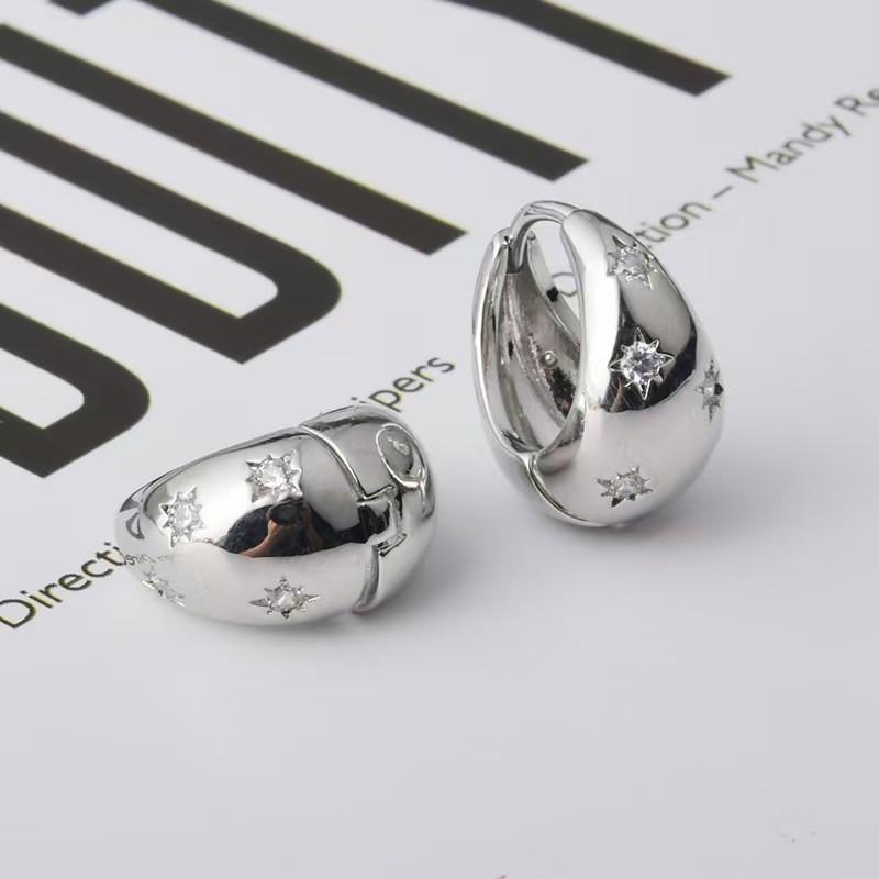 Retro Geometryczne Metalowe Owalne Kolczyki w Kształcie Litery U dla Kobiet
