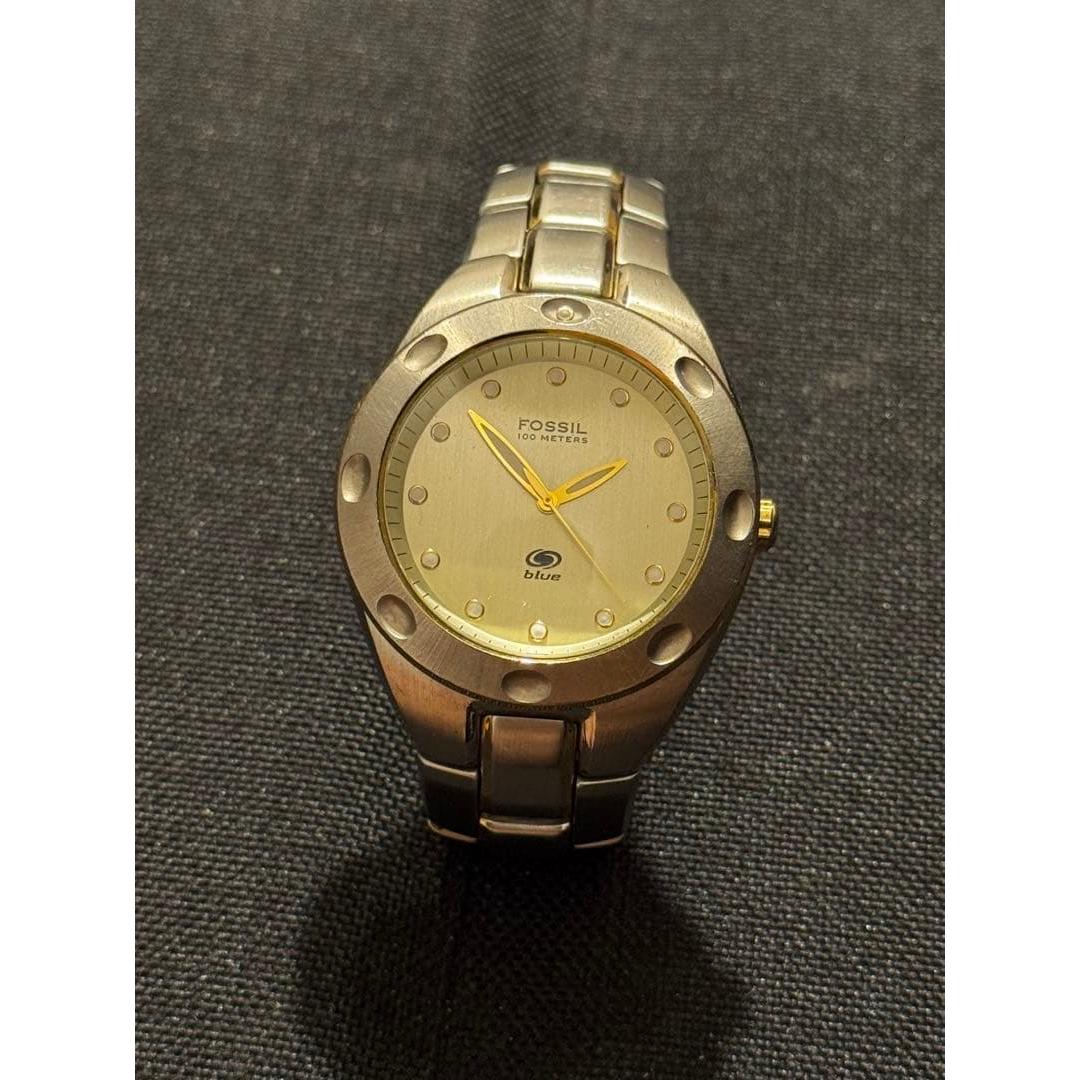 Used FOSSIL watch silver gold