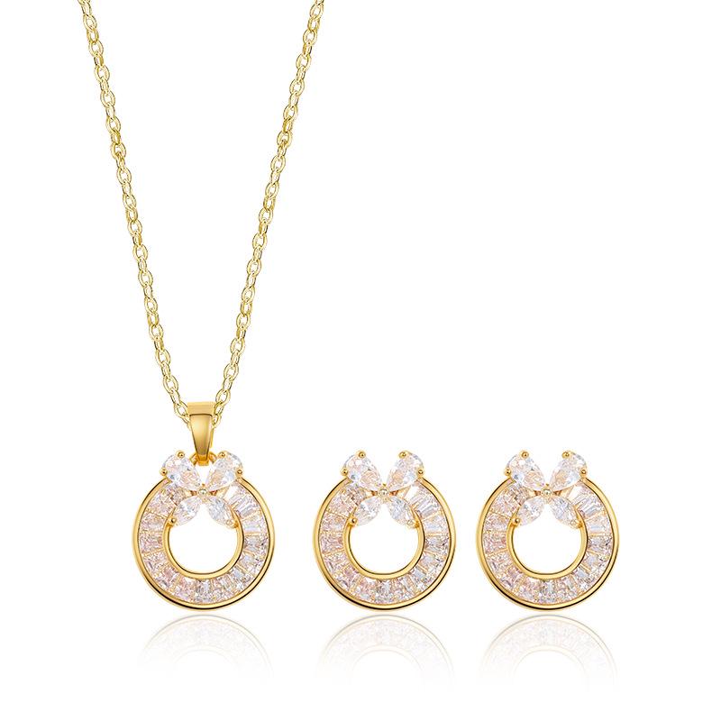 

Роскошный набор медных серег и ожерелья с цирконами Copper Alloy