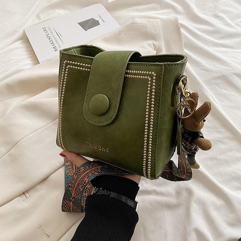 Taschen Damen Trend Schulter Crossbody-Taschen Neue Mode Vielseitige Beuteltaschen Retro Nischen-Design Kleine Quadratische Taschen