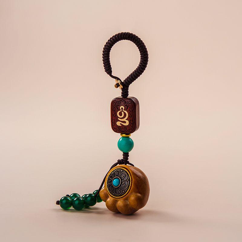 Sandalwood Cat Paw Keychain Pendant - Retro, Handheld, High-Quality with Gift Box