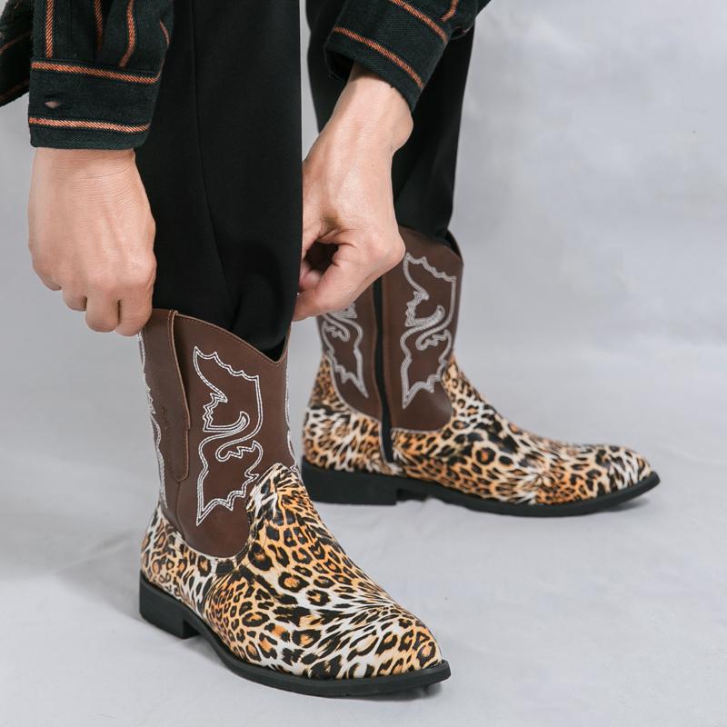 Fashion Retro Style West Cowboy High Top Embroidery Boots Autumn New Men Outdoor Casual Boots Fashion Soft Sole Comfort Motorcycle Boots