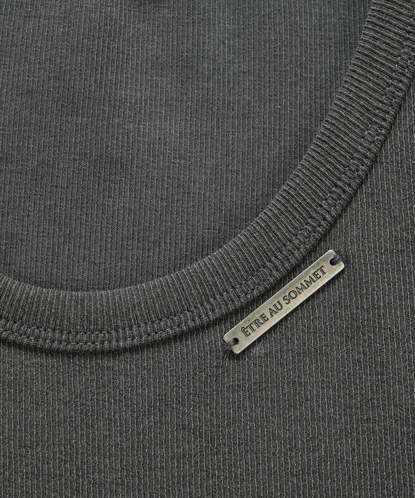ETRE AU SOMMET Unbal Panel Open Zipper Point Sleeve (Dark Gray)