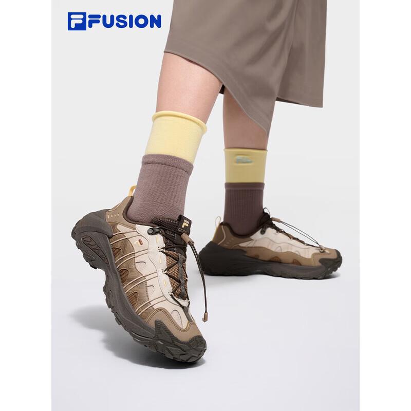 

FILA FUSION Women s Mountain Trail 2 Dad Shoes 37.5