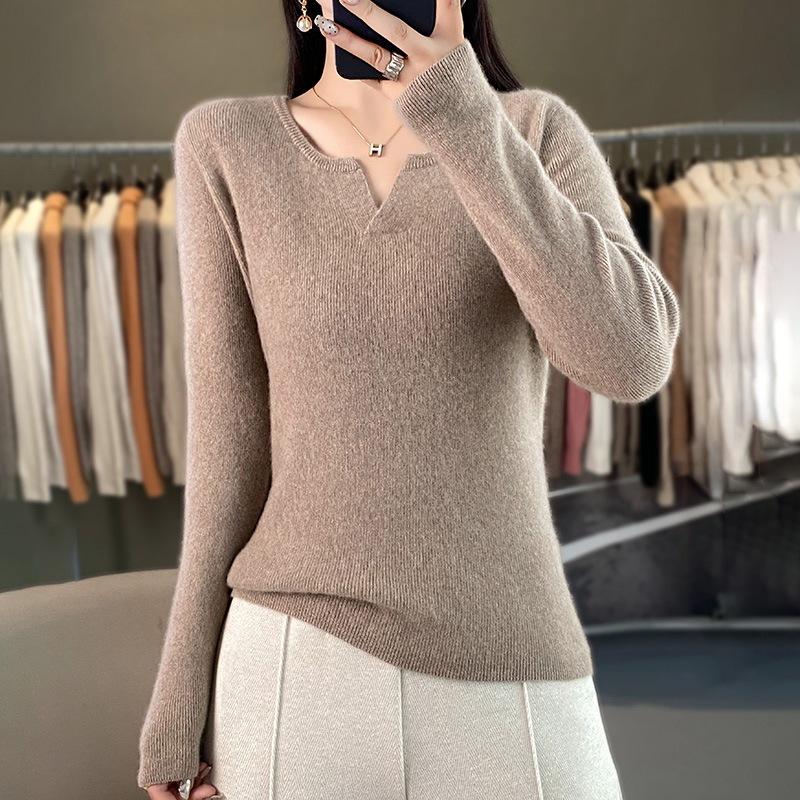 Autumn and winter new long-sleeved solid-color slim-fit bottoming shirt round V-neck sweater women's knitted sweater jumper top