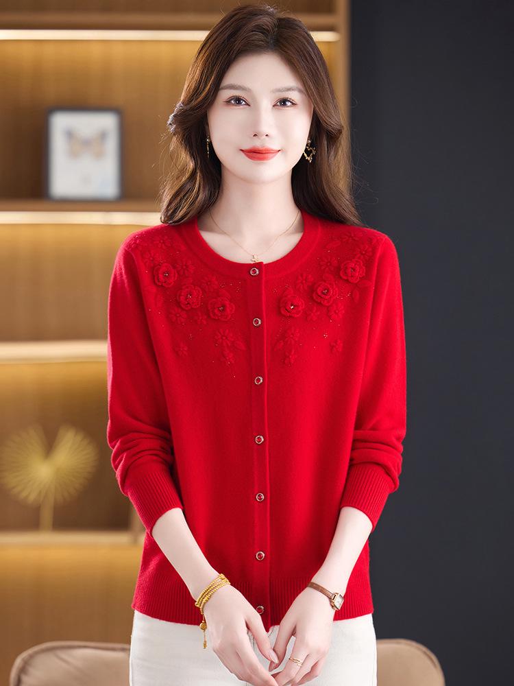 Classic Knitted Wool Cardigan for Women - Age-Defying Sweater Coat for Autumn/Winter