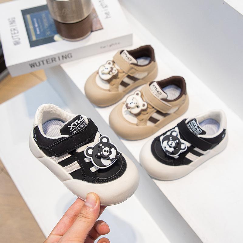 2025 autumn male and female classmates children's sports board shoes children's versatile non-slip toddler shoes children's casual shoes new