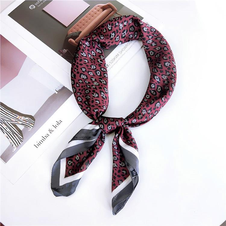 

Модный декоративный шарф, повязка для волос, резинка для волос 70, маленький квадратный шарф, шелковый шарф, женский весенне-осенний универсальный маленький шарф, профессиональный шарф 70*70cm