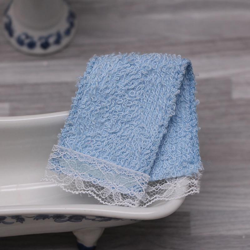 1PC Dollhouse Mini Bathroom Lace Towel Doll Bathroom Bath Towel Shooting Scene Props