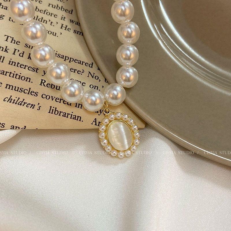 French Opal Pearl Necklace Women's Light Luxury Niche High-end Retro Collarbone Chain New Neck Chain
