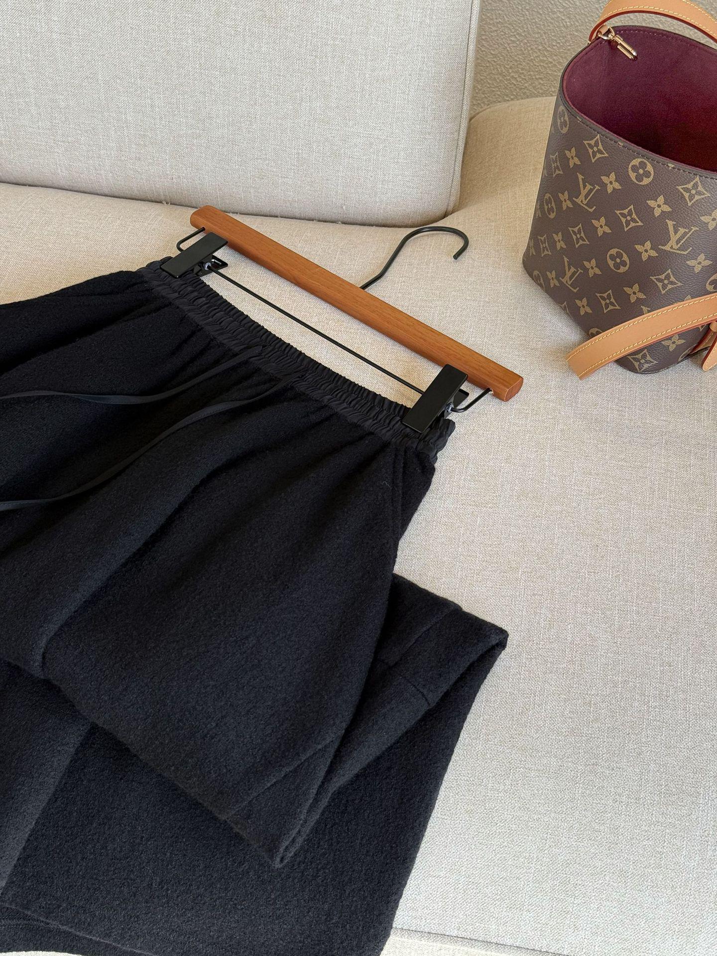 Women s Solid Color Versatile Wool Bud Skirt M чёрный