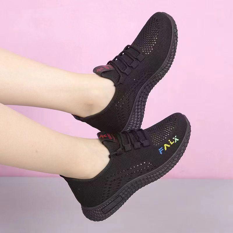 Spor Ayakkabıların Sıkı Seçimi, Kadın İlkbahar ve Yaz Yeni Moda Ayakkabılar, Kore Versiyonu Fly Örgü Yüzey Küçük Kırmızı Ayakkabılar, Çok Yönlü File Ayakkabılar