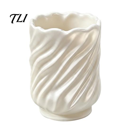 Plastic Pencil Cup for Desk Spiral Pen Holder, 3D Printed Twisted Makeup Brush Organizer Cup, Sturdy Holder School Decorative Storage Container Office