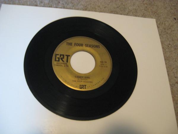 

7-дюймовая пластинка ВРЕМЕНА ГОДА THE SCARLETS Девушка-конфета Дорогой GG79 ЗОЛОТЫЕ ХИТЫ Канада Рок Б/У