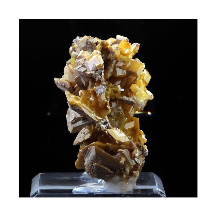 Pierres et Minéraux. Wulfenite. 898.0 ct. Sierra Mojina, Chihuahua, Mexique.