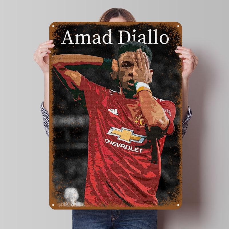 

Амад Диалло Манчестер Юнайтед Жестяные таблички Спортивный плакат Картинки Настенный декор Индивидуальная металлическая табличка для украшения стен Барная комната 20x30cm（7.8x11.8inch）