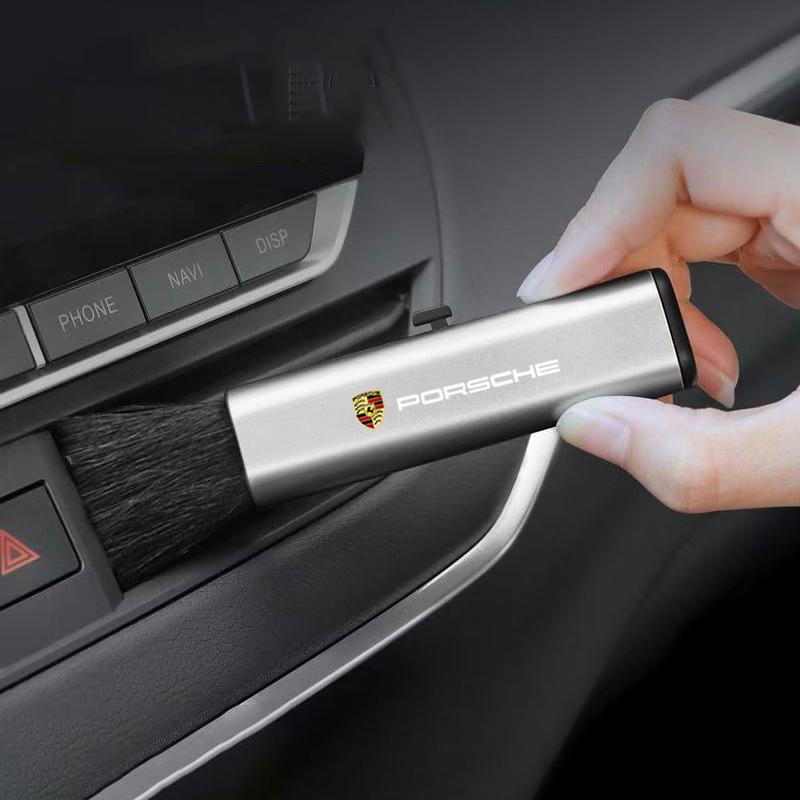 Car Interior Cleaning Soft Brush With Car Wash Towel Microfiber Cleaning Cloth For Porsche 911 718 Taycan Panamera Cayenne Macan HY7