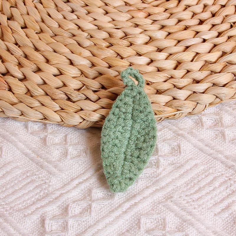 Charming Crochet Fruit Keychain: Persimmon & Strawberry Wool Pendants