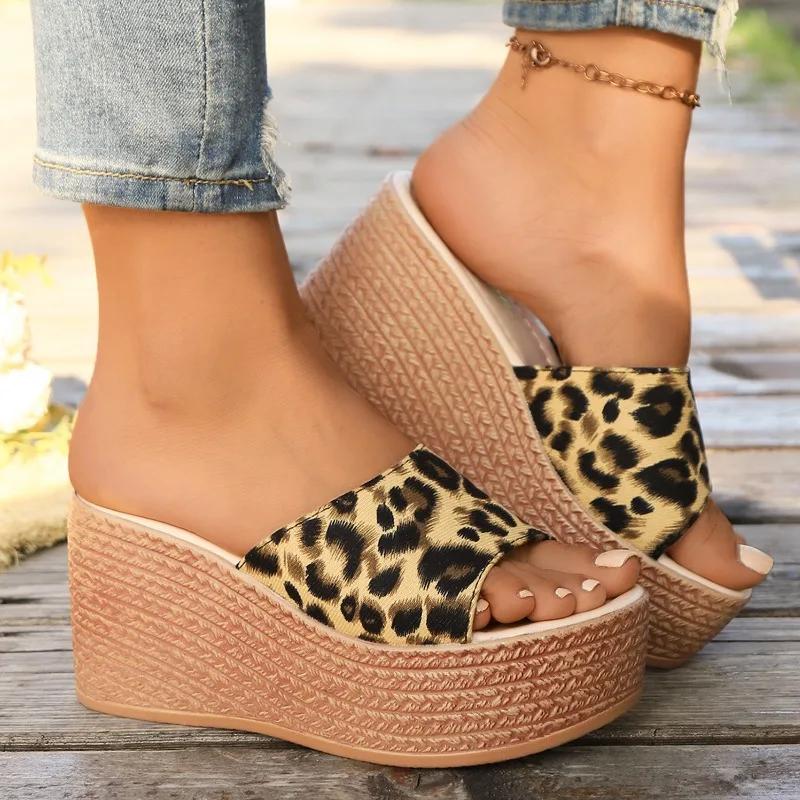Women's Shoes Peep Toe Women's Slippers Fashion Leopard Print Casual Slippers Women New Plus Size Platform Slippers 34-43
