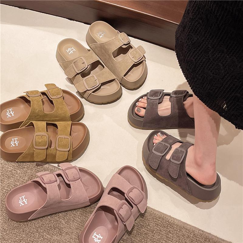 Fashion Smile Women Slippers Summer Casual Women Shoes Retro Trend With Buckle Slippers Comfortable Beach Slippers Round-headed Slippers