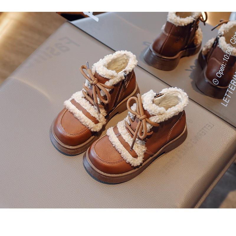 Girls Korean Version Plus Velvet and Thick Lamb Wool To Keep Warm Winter New Big Boys Leather Boots Tide